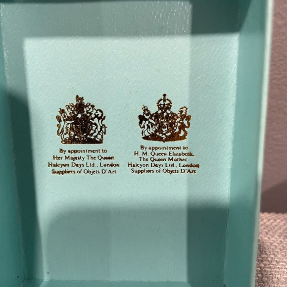 Tiffany & Co Halcyon Days Enamel Statue of Liberty trinket box - Picture 4 of 12